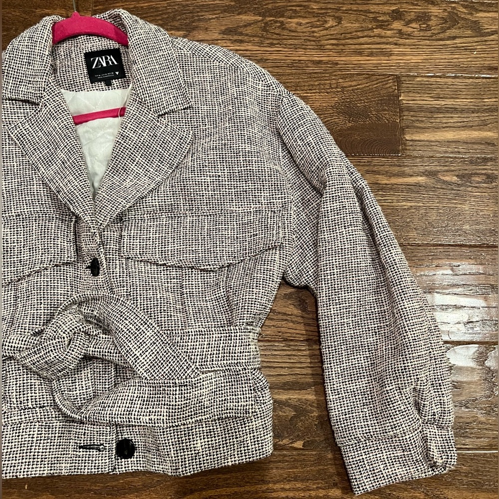 Zara Jacket - Picture 3 of 9